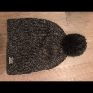 Women’s Under Armour Pom Beanie